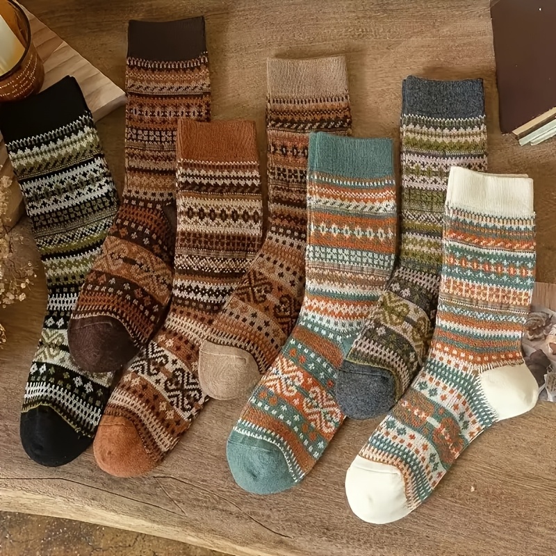 Winter Ethnic Fashion For Women - Chaussettes mi-mollet rétro 7 documents pour