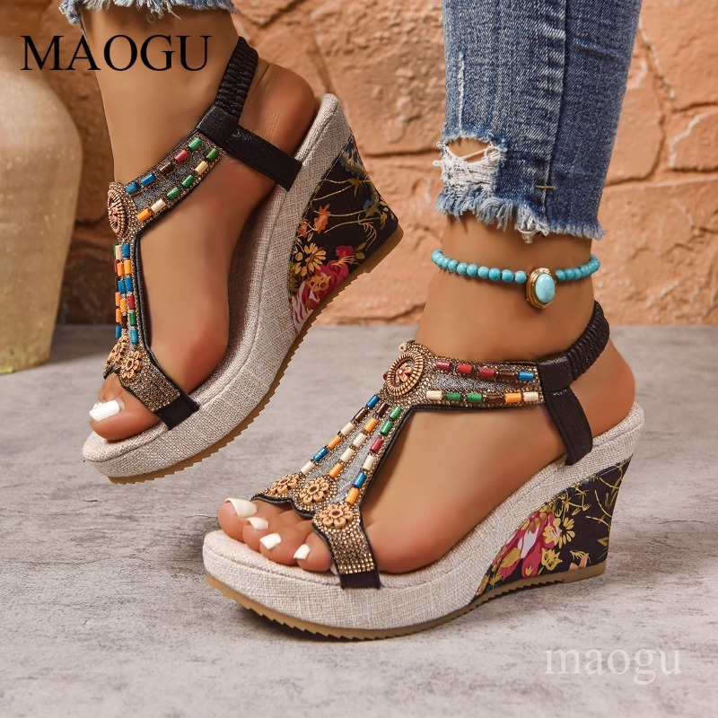 The Ethnic Fashion - Sandales compensées bohèmes à perles et