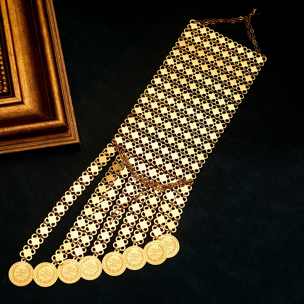 Bracelet plaqué or avec pompon - Ethnic Luxe Fashion avis et prix