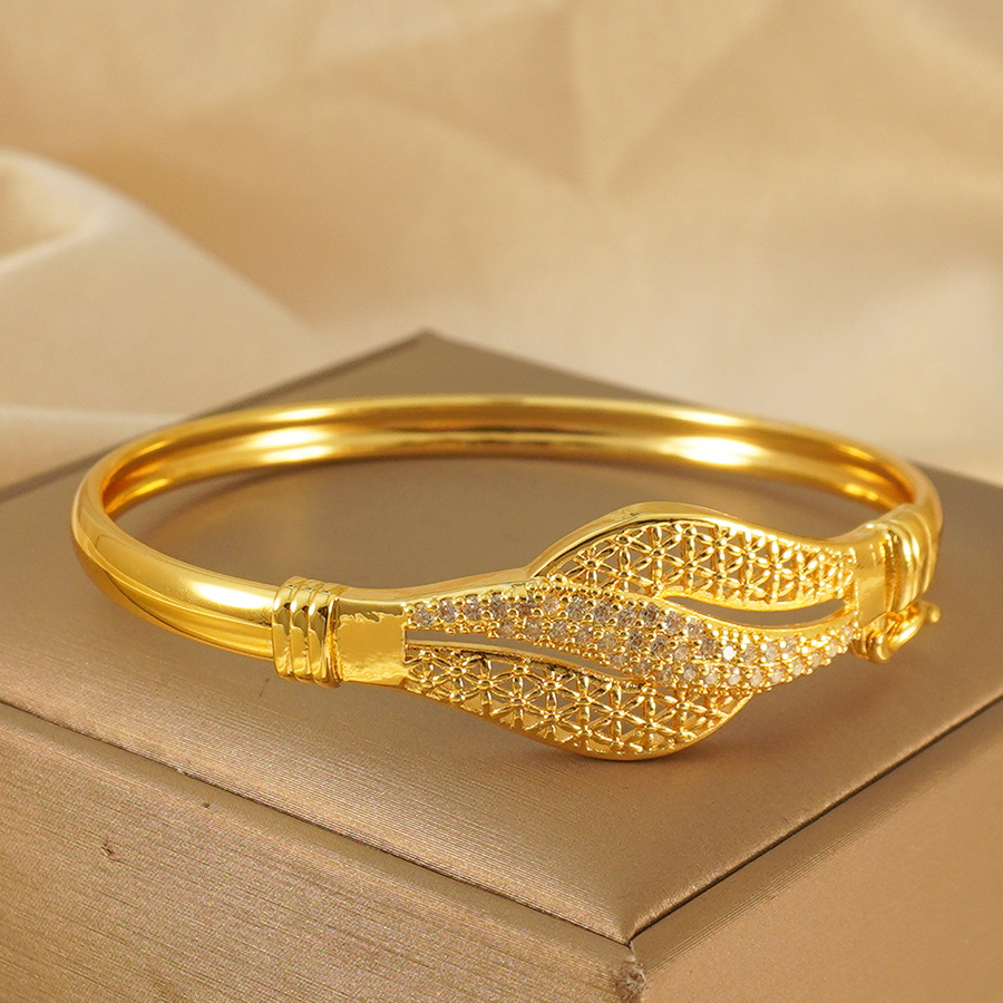 Bracelet en pierre incrustée d - Ethnic Fashion Dubai avis et prix