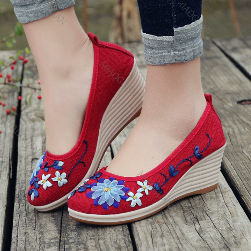 Chaussures compensées brodées  - The Ethnic Fashion avis et prix